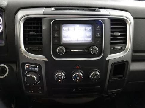 Used 2024 RAM 1500 Classic SLT AWD/4WD image 18