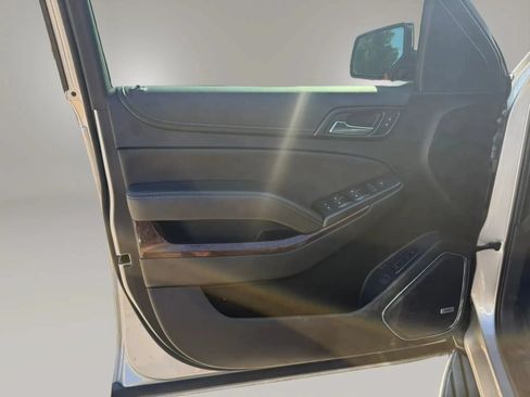 Used 2019 GMC Yukon SLT w/ Open Road Package RWD image 25
