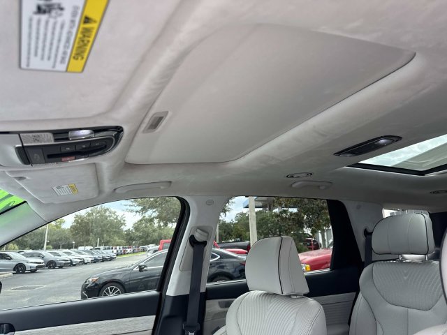 Used 2024 Hyundai Palisade Calligraphy FWD image 23