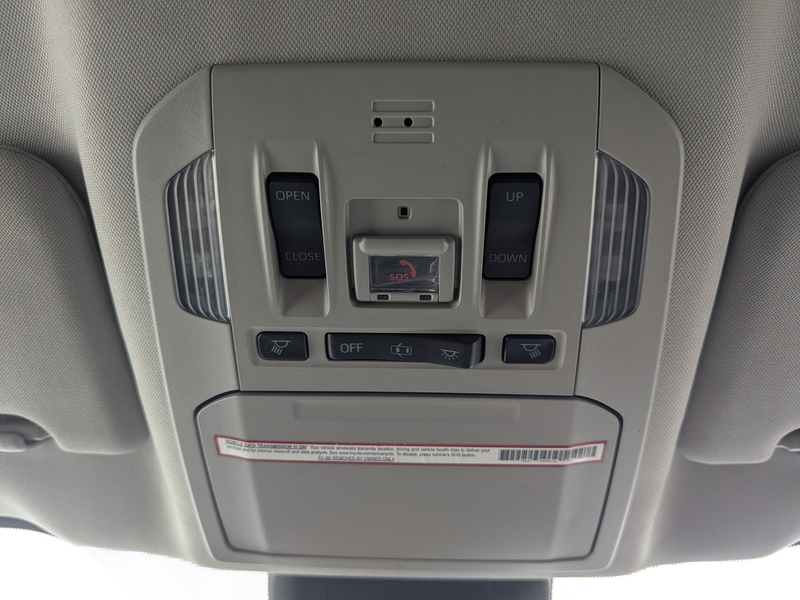 Used 2021 Toyota Highlander XLE AWD/4WD image 26