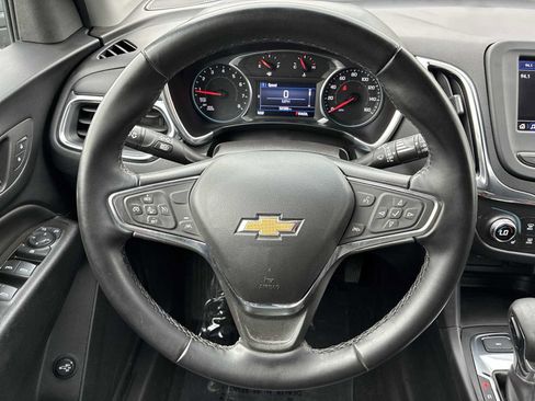 Used 2024 Chevrolet Equinox LT AWD/4WD image 11
