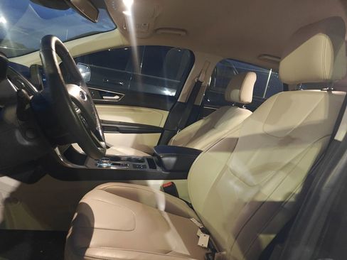 Used 2021 Ford Edge Titanium w/ Equipment Group 301A image 7