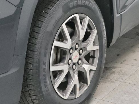 Used 2020 GMC Acadia SLE w/ Driver Convenience Package image 31