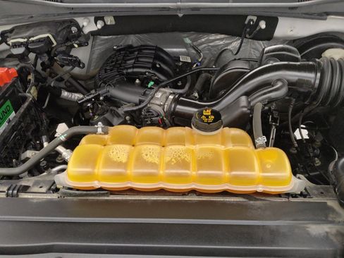 Used 2015 Ford F150 XL w/ Equipment Group 101A Mid RWD image 30