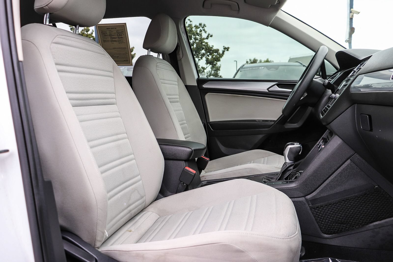 Used 2022 Volkswagen Tiguan S FWD image 17