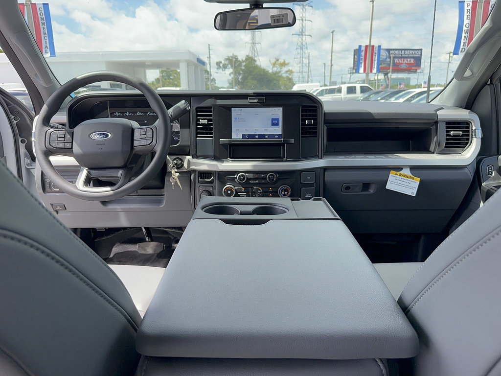 New 2026 Ford F350 XL w/ XL Chrome Package AWD/4WD image 27