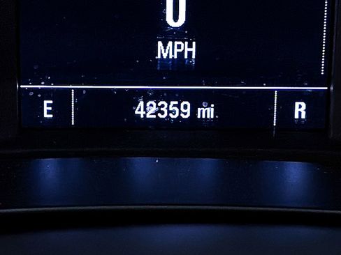 Used 2022 Chevrolet Malibu LS FWD image 28