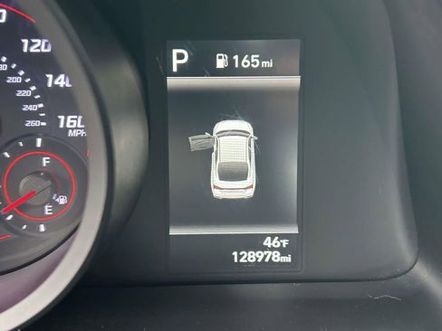 Used 2022 Hyundai Elantra SEL w/ Cargo Package FWD image 22