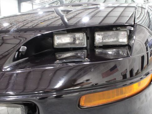 Used 1995 Chevrolet Camaro Z28 RWD image 37