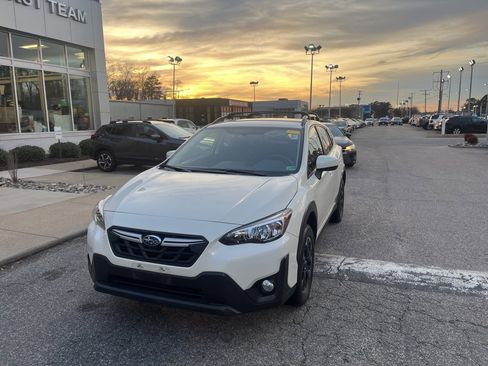 Certified 2022 Subaru Crosstrek 2.0i Premium image 8