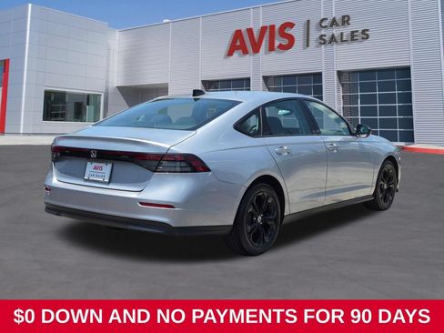 Used 2025 Honda Accord SE image 6