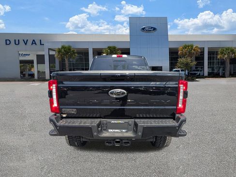 New 2026 Ford F250 Lariat w/ Black Appearance Package AWD/4WD image 5