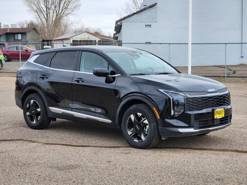 Used 2026 Kia Sportage LX AWD/4WD image 5
