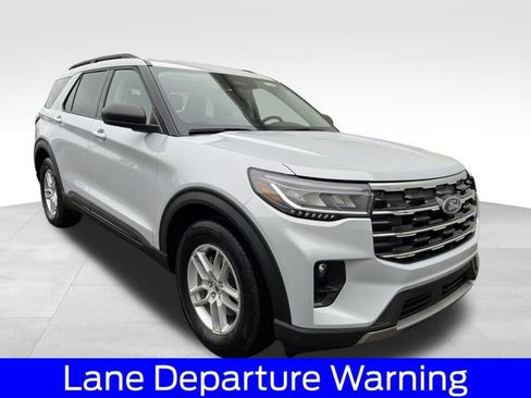 New 2026 Ford Explorer Active w/ Active Comfort Package RWD image 2