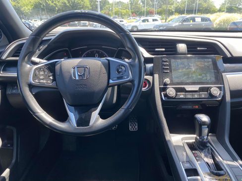 Used 2019 Honda Civic Sport image 12