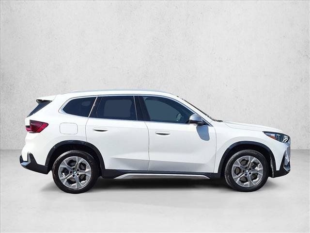 Certified 2023 BMW X1 xDrive28i w/ Convenience Package AWD/4WD image 4