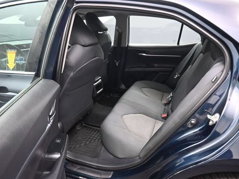 Used 2019 Toyota Camry LE FWD image 29