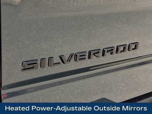 Used 2026 Chevrolet Silverado 1500 LT Trail Boss w/ Dark Appearance Package AWD/4WD image 32