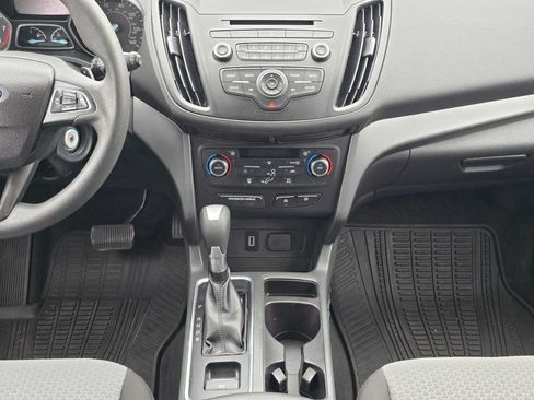 Used 2017 Ford Escape SE AWD/4WD image 13