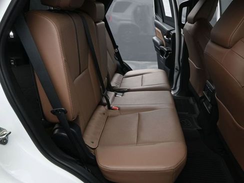 Used 2025 Toyota 4Runner Limited w/ Tow Technology Package image 15