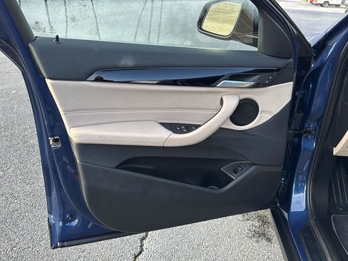 Used 2022 BMW X2 sDrive28i w/ Premium Package image 14