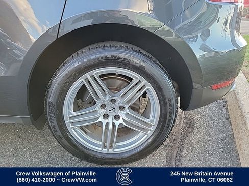 Used 2017 Porsche Macan image 26