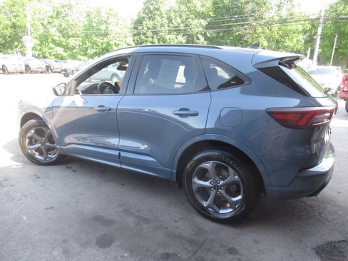 Used 2023 Ford Escape ST-Line AWD/4WD image 11