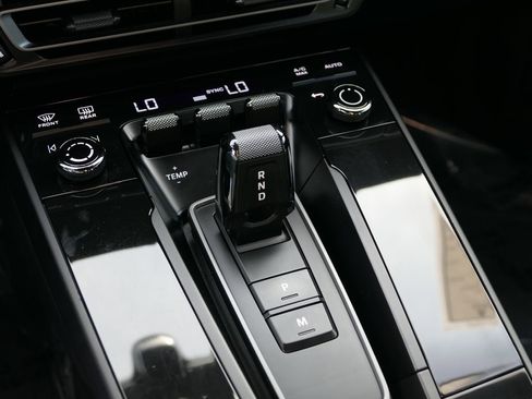 Used 2024 Porsche 911 Targa 4 GTS image 20