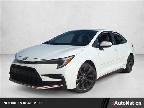 Used 2023 Toyota Corolla SE AWD/4WD image 1