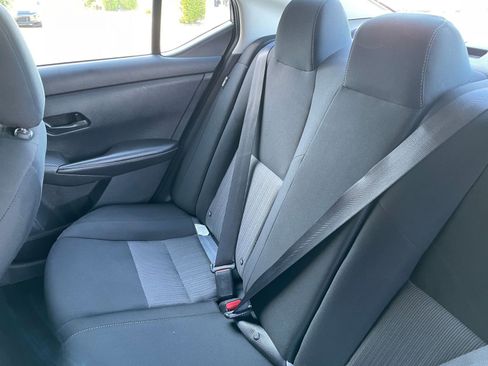 Used 2025 Nissan Sentra SV FWD image 38