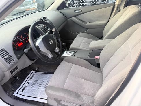 Used 2009 Nissan Altima 2.5 image 9