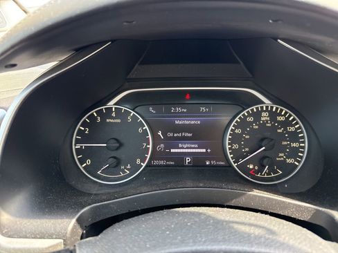 Used 2017 Nissan Murano SL image 10