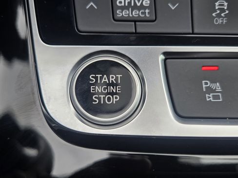 Used 2021 Audi Q7 2.0T Premium Plus w/ Premium Plus Package image 26