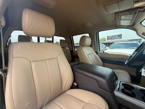 Used 2016 Ford F350 Lariat w/ Lariat Interior Package AWD/4WD image 24