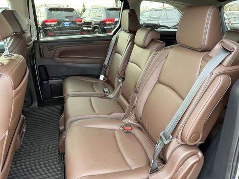 Certified 2026 Honda Odyssey Touring image 16