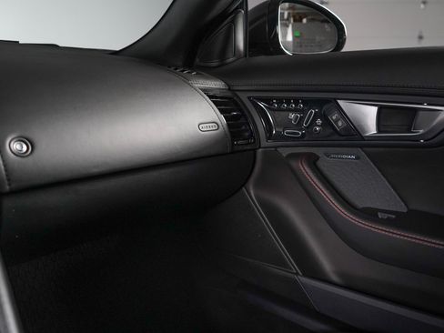 Used 2015 Jaguar F-TYPE S RWD image 51