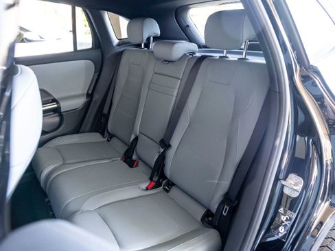 New 2026 Mercedes-Benz GLA 250 4MATIC image 18