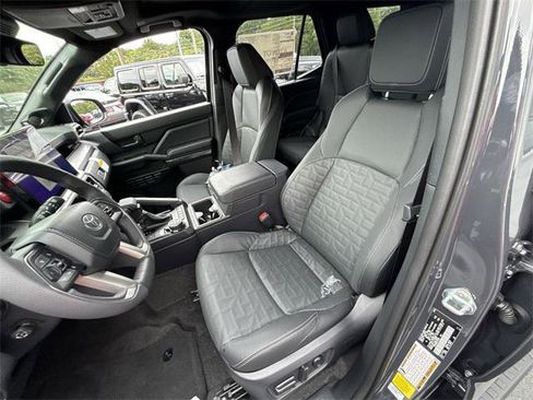 Certified 2025 Toyota 4Runner TRD Off-Road Premium image 12