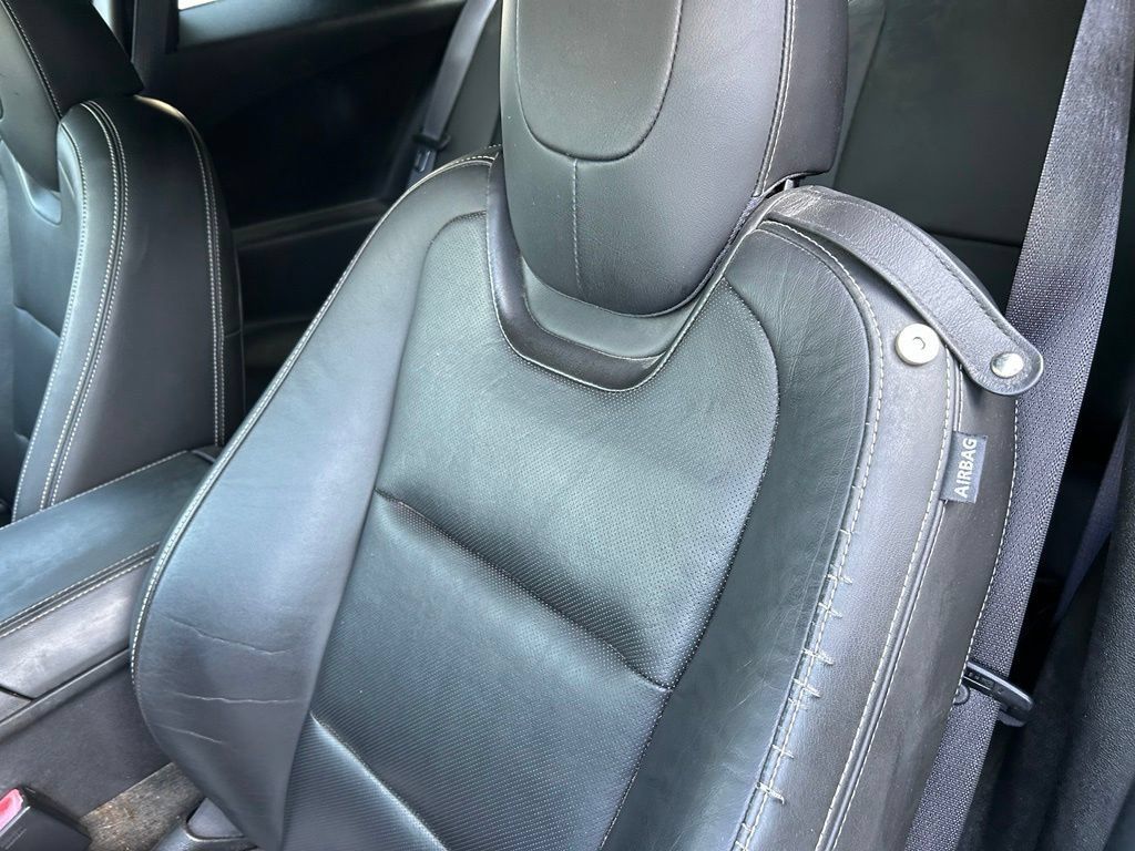 Used 2010 Chevrolet Camaro SS RWD image 10