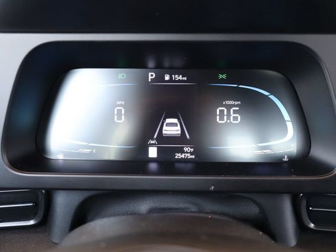 Used 2026 Hyundai Elantra Sport FWD image 22
