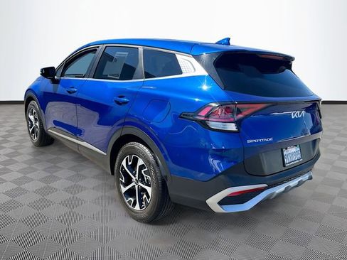 Used 2024 Kia Sportage EX FWD image 40