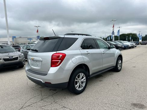 Used 2017 Chevrolet Equinox LT w/ Convenience Package image 13