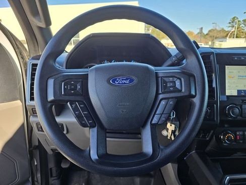 Used 2022 Ford F250 XLT w/ XLT Premium Package image 23