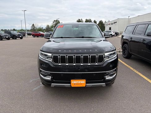 Used 2024 Jeep Wagoneer Series II AWD/4WD image 8