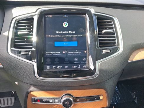 Used 2024 Volvo XC90 B5 Plus w/ Protection Package Premier AWD/4WD image 23