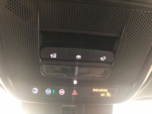 New 2026 GMC Acadia Elevation image 16