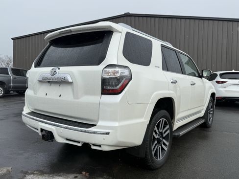 Used 2022 Toyota 4Runner Limited image 6