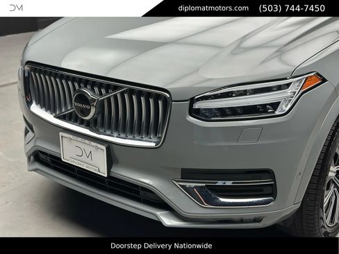 Used 2024 Volvo XC90 B6 Plus image 13