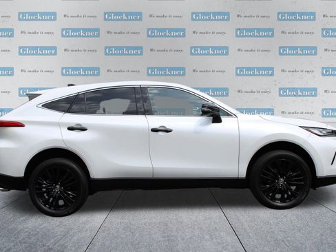 Used 2023 Toyota Venza Nightshade AWD/4WD image 4