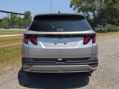Used 2026 Hyundai Tucson SEL Plus AWD/4WD image 6